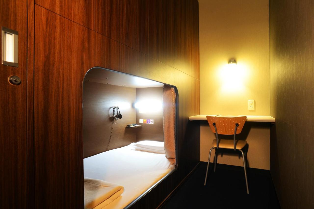 Capsule Hotel Nikoh Refre Sapporo Buitenkant foto